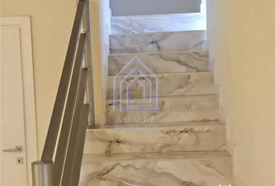 Spațiu comercial, de 250 mp, în Central - 7