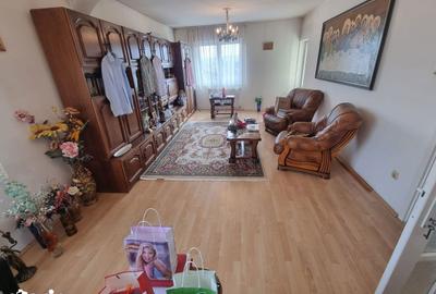 Casă cu 6 camere cu Teren 360 Mp în Ultracentral