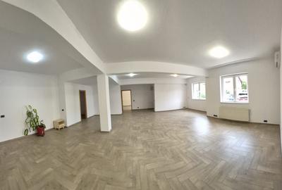 Apartament spatios, 3 camere, loc parcare, langa parc, zona linistita - 5