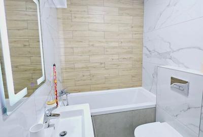 Apartament cu 3 camere decomandat în Nufărul - 9