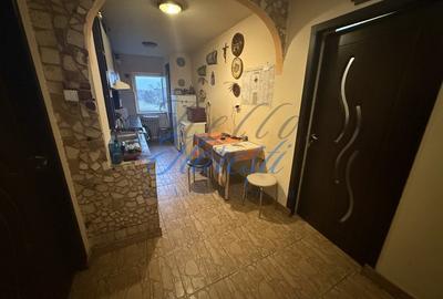 Apartament 3 camere, 66 mp, cartier Gruia - 2
