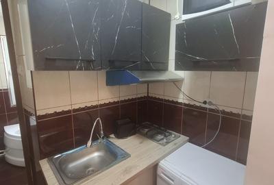 Apartament cu 3 camere semidecomandat în Tomis Nord - 6