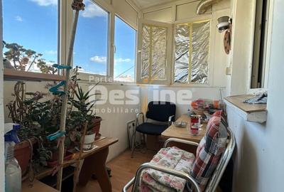 Apartament cu 3 camere decomandat, mobilat în Vitan - 18