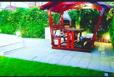 Exclusiv! Pensiune P+1+M pe partea marii  Eforie Nord - 269.000 euro(Cod E8+E10) - 30