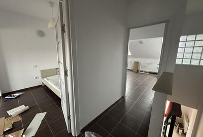 Apartament cu 3 camere semidecomandat în Nord - 1