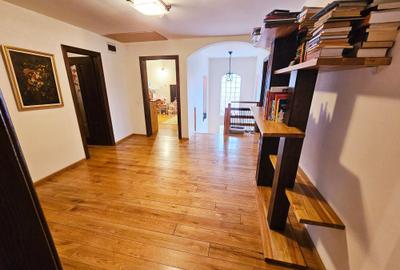 Vanzare vila 6 camere, mobilata si utilata, in Banesti Vanzare vila 6 camere, mobilata si utilata, in Banesti - 30