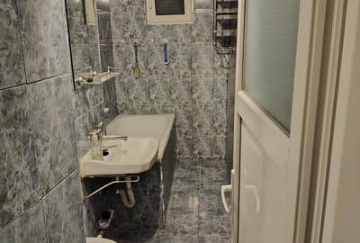 Apartament cu 3 camere semidecomandat în Central - 4