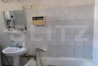 Casa 4 camere , teren 285 mp, zona semi-centrala - 2