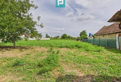 Casa cu teren de 2171 mp, zona centrala ?imand - 10