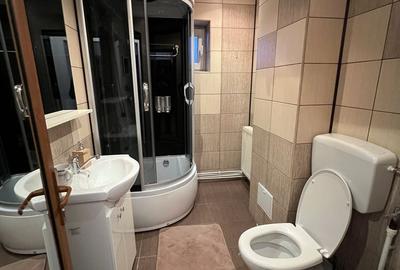 Apartament cu 3 camere decomandat în Central - 6