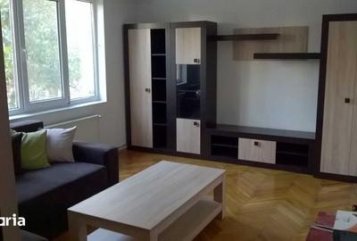 Apartament cu 2 camere decomandat în Bartolomeu