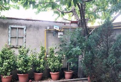Vilă P+2 cu 4 Apartamente / Spațiu Comercial - PROPRIETAR - 16