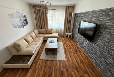 Apartament *modern* 3 camere - strada Victoriei - 1