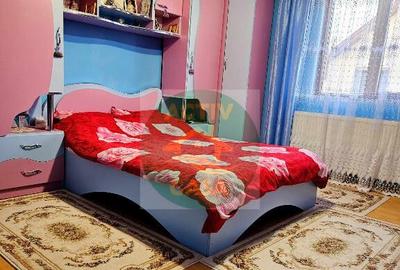 Casa in Roman, de vanzare - 2