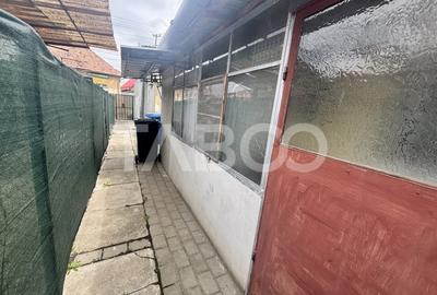 Casa individuala cu 3 camere 2 bai 2 bucatarii in zona Terezian - 11