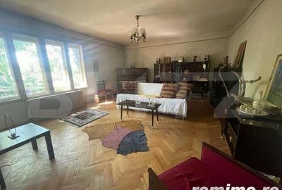 Casă cu 4 camere cu Teren 800 Mp în Central - 3