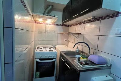 Garsonieră în Balș - 4