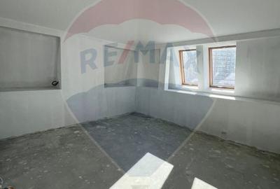 Apartament cu 4 camere decomandat în P-ța Alba Iulia - 13