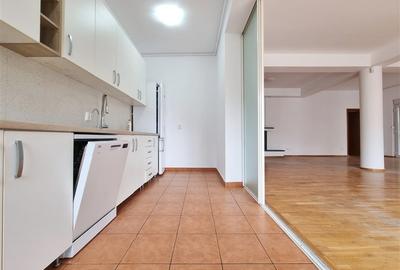 Complex de case Iancu Nicolae | Vanzare vila 7 camere, piscina & gradina proprii - 10