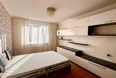 Apartament cu 3 camere decomandat în Gorjului - 1