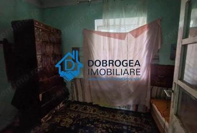 CASA DEMOLABILA ,TEREN 733 MP, DESCHIDERE STRADALA 11,5 ML - 10