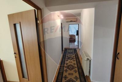 Apartament cu 3 camere Apartament cu 3 camere - 6