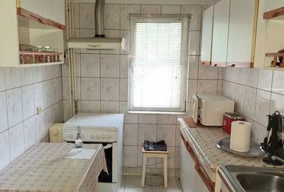 Apartament parter 3 camere decomandat - Traian - str Grigore Procopiu - 1