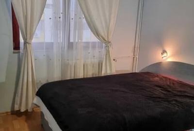 Iancului metrou, bl.1980 reabilitat,decomandat,mobilat,utilat, balcon,geam baie.