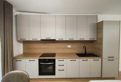 Apartament cu 2 camere decomandat în Exterior Vest