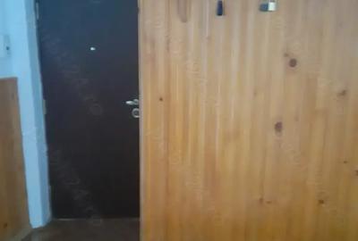 Apartament cu 3 Camere de Vanzare, Ultracentral, Alesd - 3