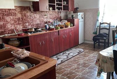 Casă cu 3 camere cu Teren 300 Mp în Central - 4