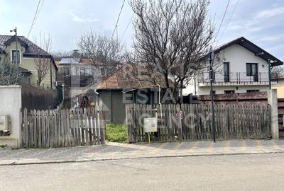 Casă individuală cu 3 camere cu Canalizare în Copou - 1