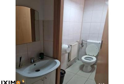 Spațiu comercial, de 55 mp, în Central