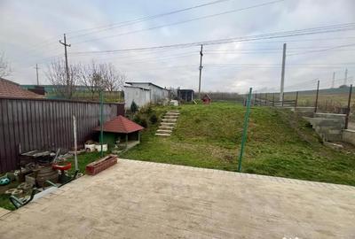 Casă cu 3 camere cu Teren 700 Mp în Criș - 4