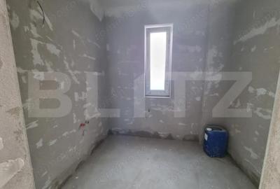 Apartament cu 3 camere semidecomandat în Central - 3