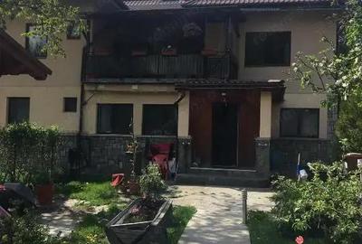 Vanzare casa - Busteni ( doua corpuri de cladire si teren) - 0% comisi Vanzare casa - Busteni ( doua corpuri de cladire si teren) - 0% comisi - 1