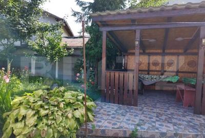 Casa batraneasca , vatra veche, teren 675, 2 fronturi strada - 6