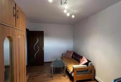 Apartament cu 2 camere decomandat în Central - 1