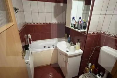 Apartament cu 4 camere decomandat în Șagului