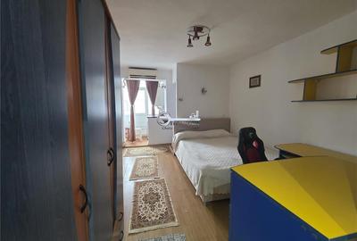 Garsonieră decomandată în Alexandru cel Bun - 3