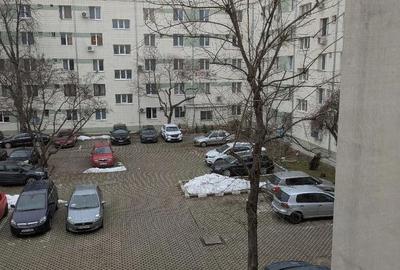 Apartament cu 3 camere semidecomandat în Pantelimon - 1