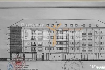 Apartament cu 3 camere decomandat în Baza 3 - 14