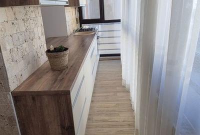 Apartament cu 3 camere, mobilat în Tomis Plus - 14