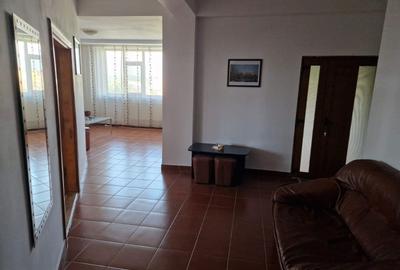 Apartament cu 3 camere decomandat în Exterior Vest - 5