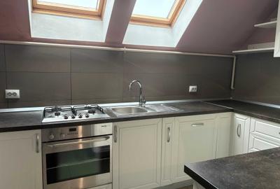 Apartament cu 3 camere decomandat în Florești - 3