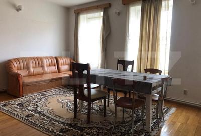 Casa de vanzare, cu 7 camere, 350 mp u & 2850 mp teren - 11