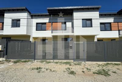 Casă individuală cu 4 camere cu Canalizare în Micești - 1