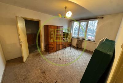 Apartament 2 camere, semidecomandat, 52mp, Calea Bucuresti,  Facultatea de Drept - 1