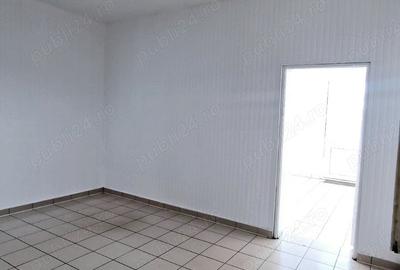 De inchiriat spa?iu comercial, zona Piata Mare , vad comercial ideal - 3