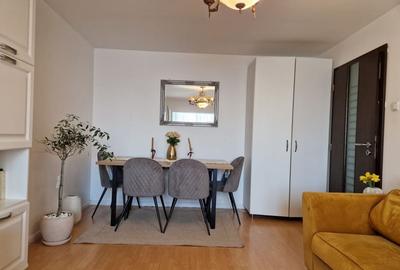 Apartament cu 3 camere decomandat în Exterior Vest - 1